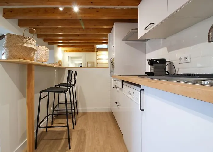 Designer Duplex In The Center